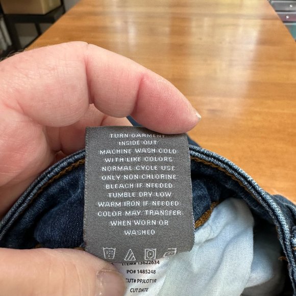 Torrid Jeans Mid Rise Skinny Ankle Vintage Stretch Medium Wash Size 26 #13622634 - Picture 11 of 12